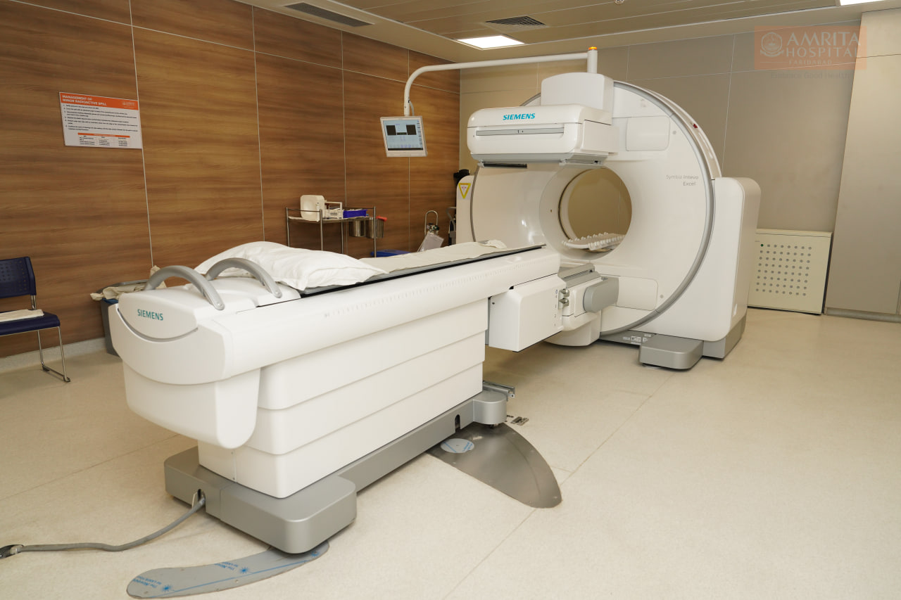 Аппарат МРТ